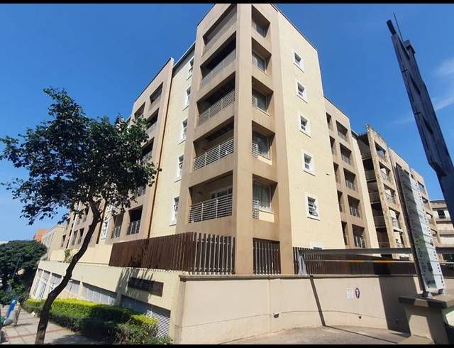2 BEDROOM APARTMENT FOR SALE IN UMHLANGA RIDGE